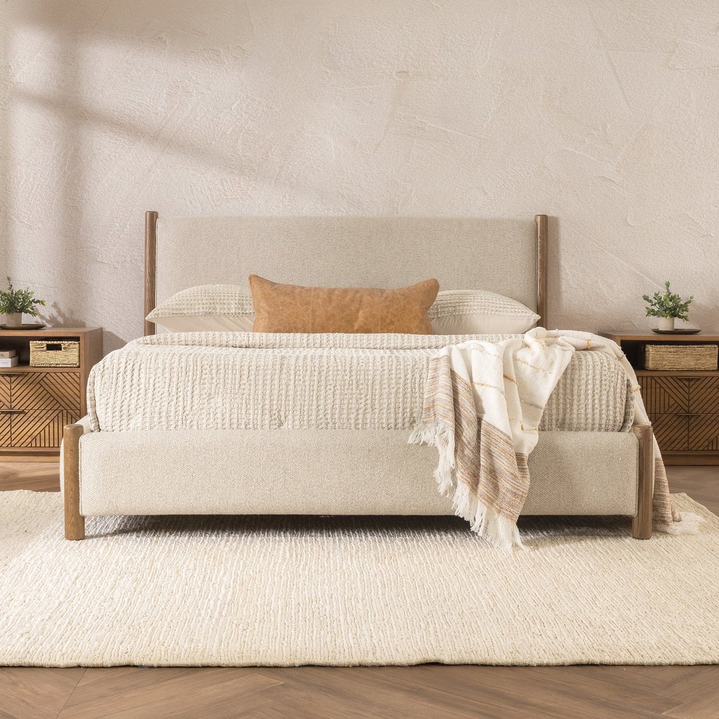 Bennington - Upholstered Bed