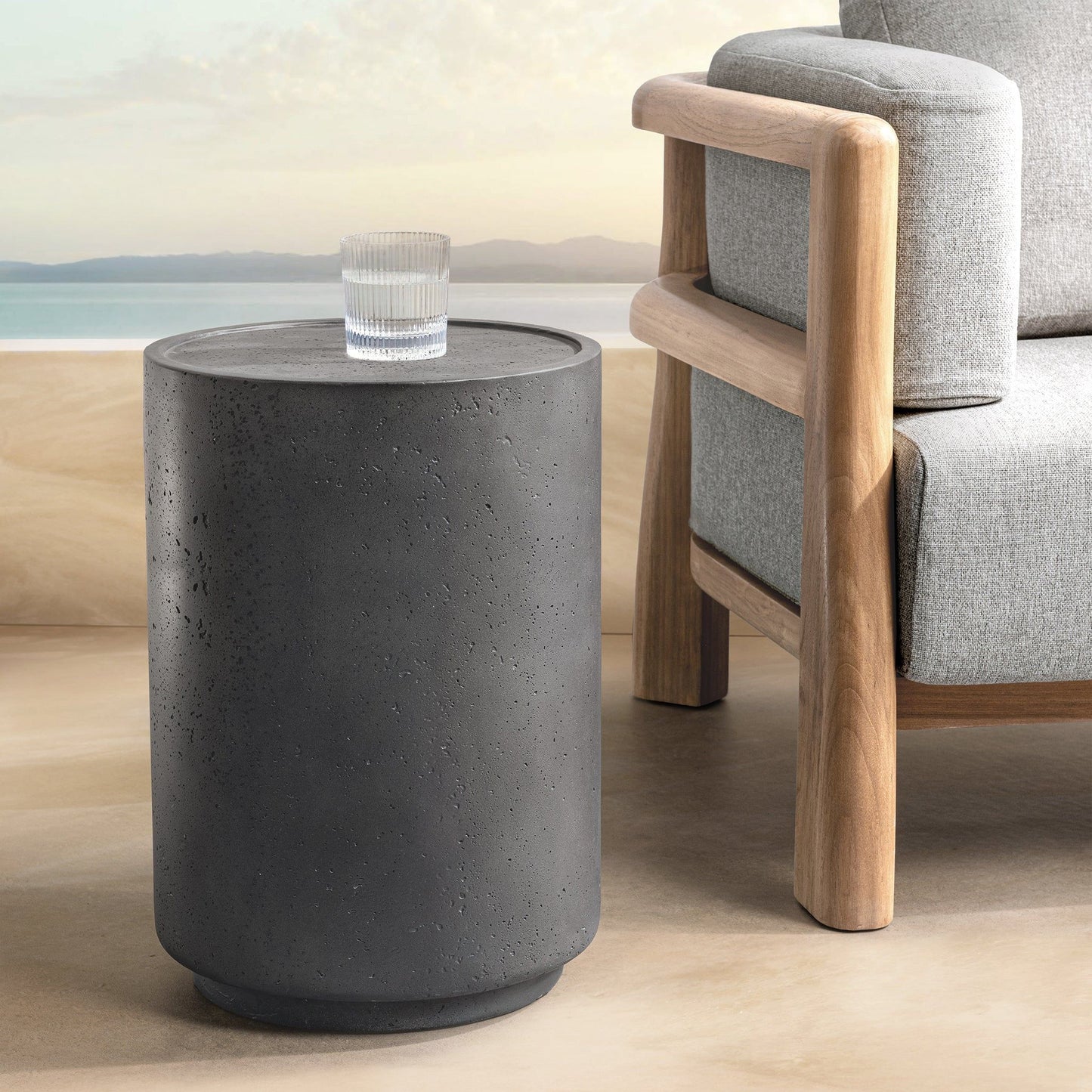 Darsa - Outdoor Round Accent Table