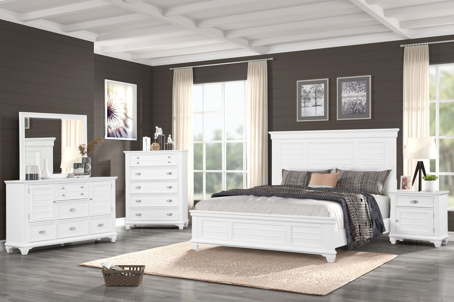Jamestown - Chest - White