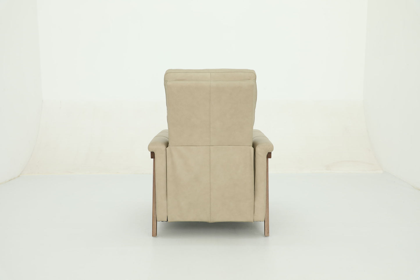 Lewiston (B) - Push Thru The Arm Recliner
