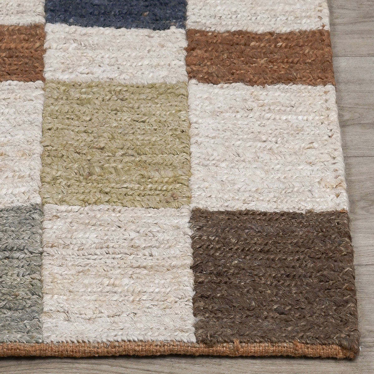 Soumak - Check Rug