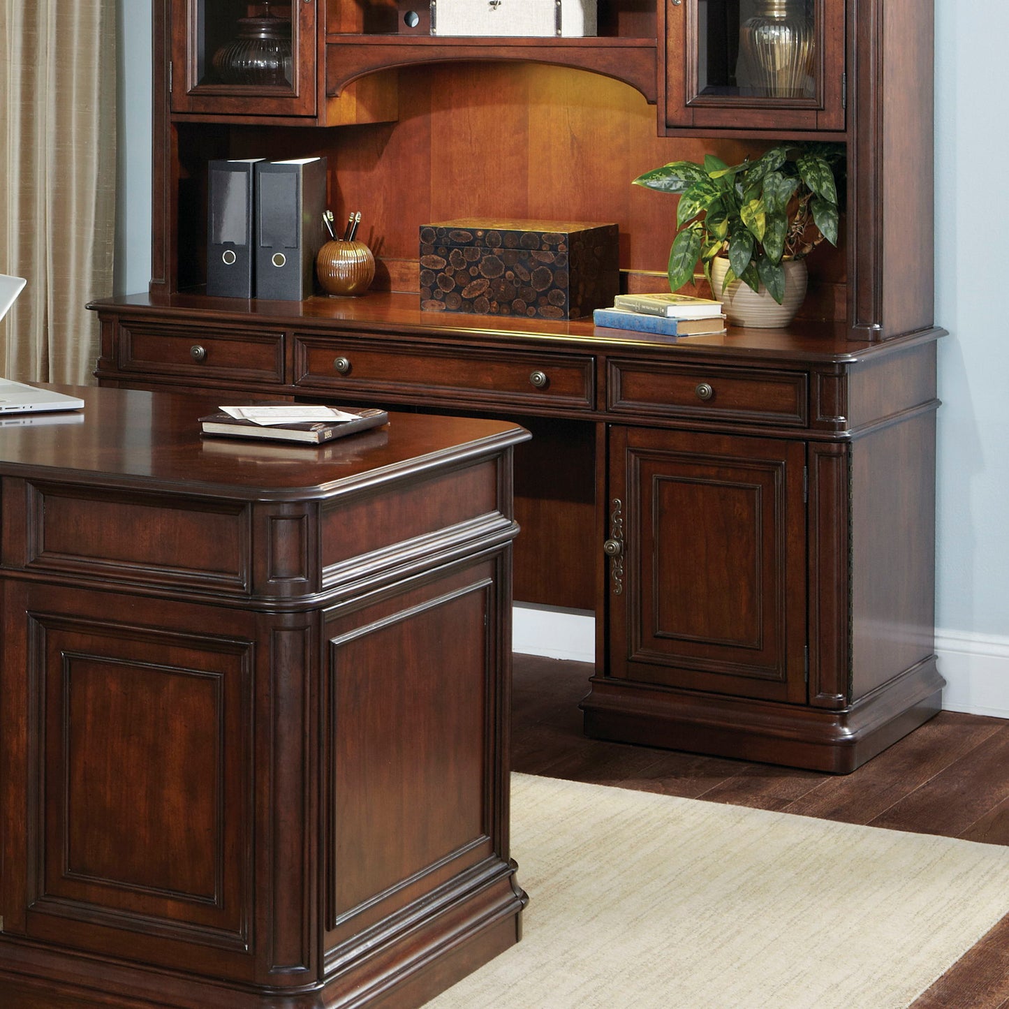 Brayton Manor - Jr Executive Credenza Base - Cognac