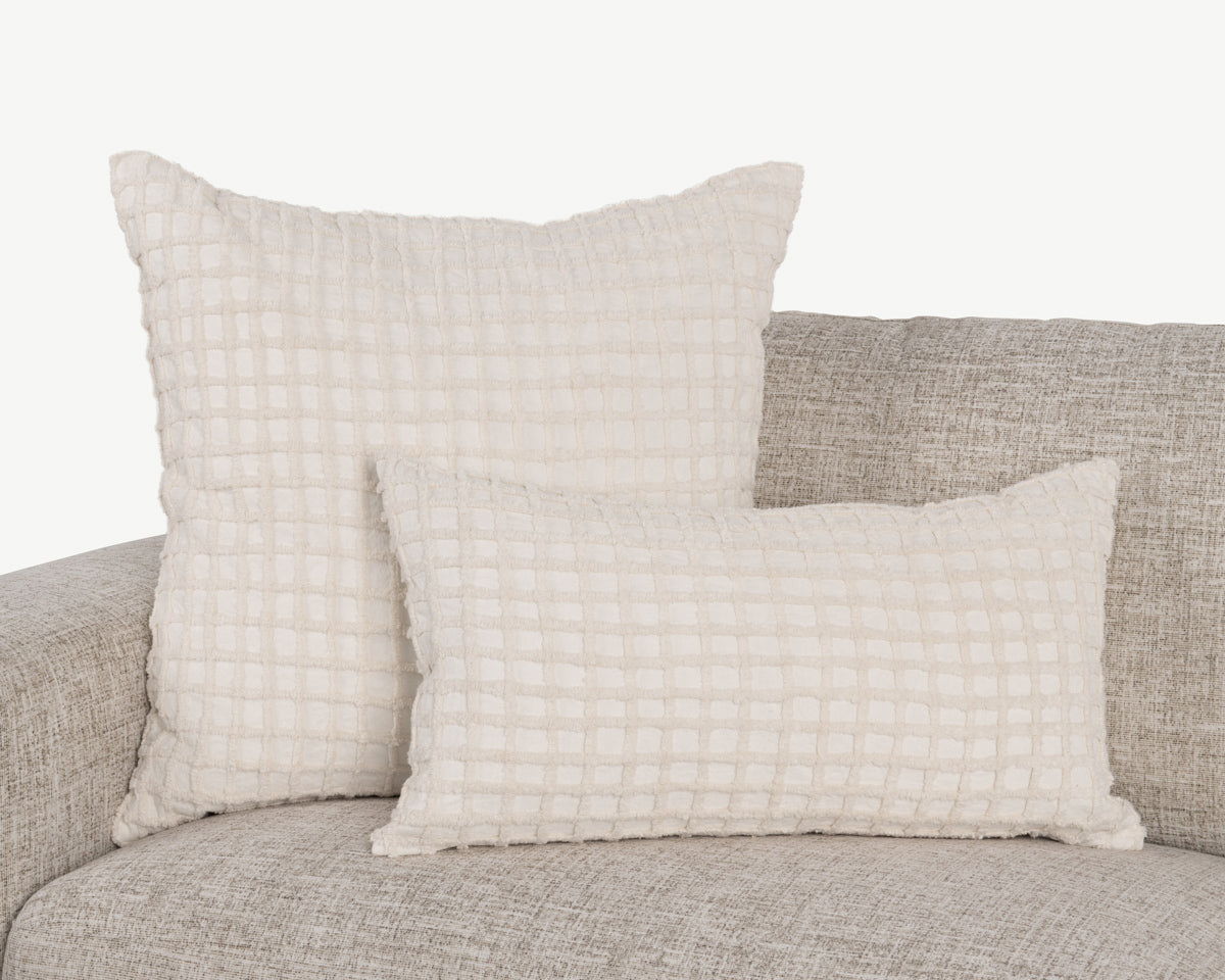 Ion - Pillow