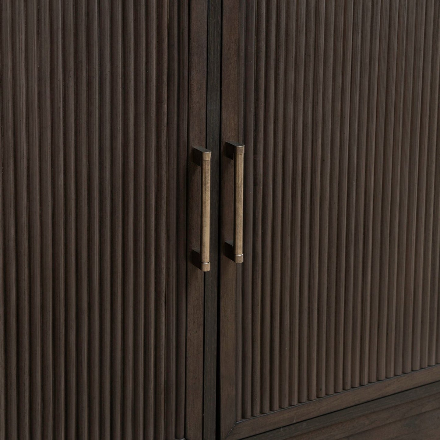 Modern Edge - Dressing Chest - Caffe
