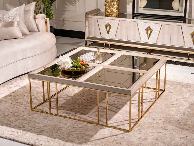 Carmela - Media Cabinet