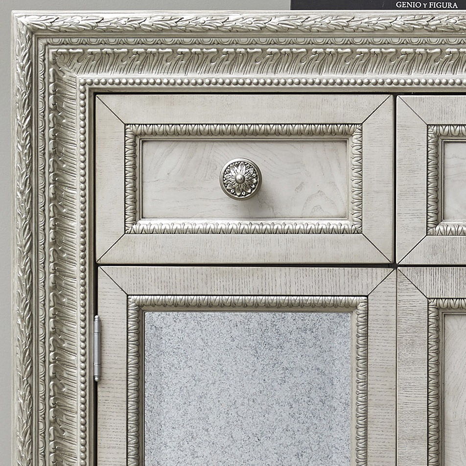 Camila - 9 Drawer Door Chest - Cream