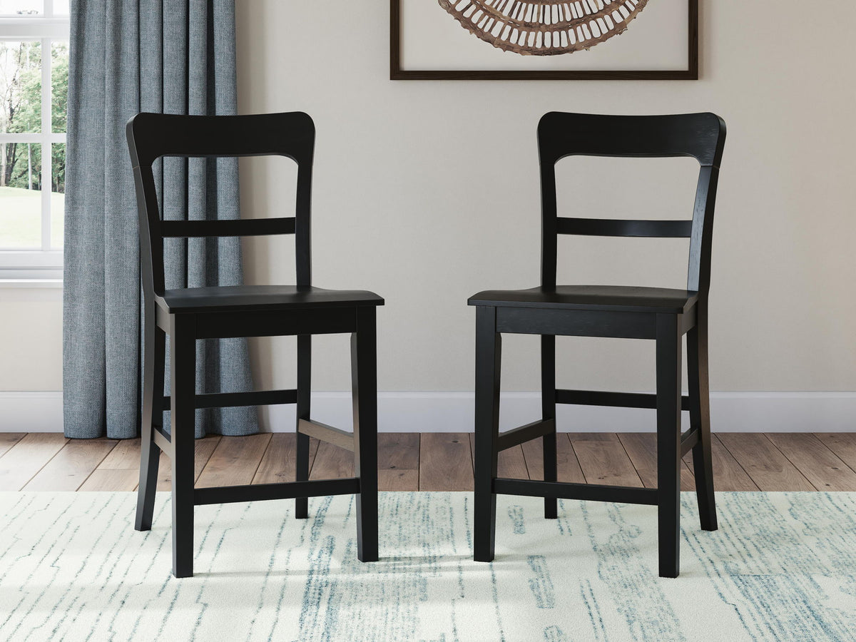 Greddinton - Counter Height Dining Table Set