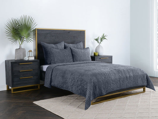 Bari - Velvet Quilt - Sea Fog