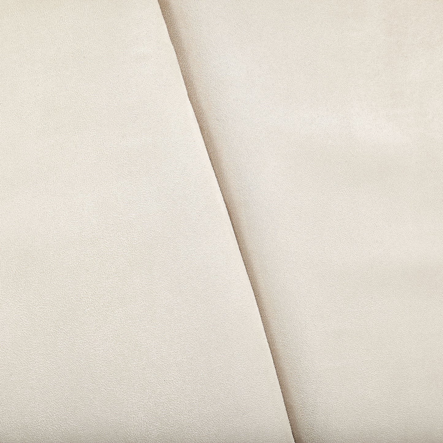 Malibu Crest - Curved Panel Bed