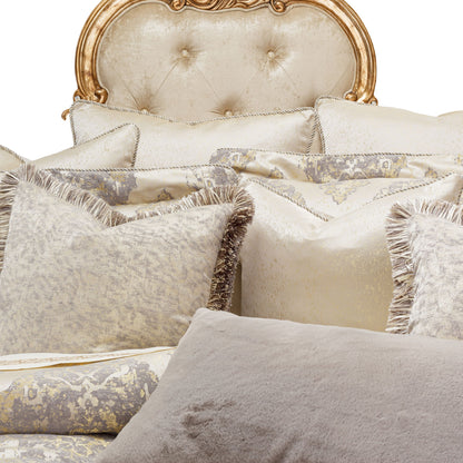 Bennett - 10-Piece King Comforter Set - Champagne