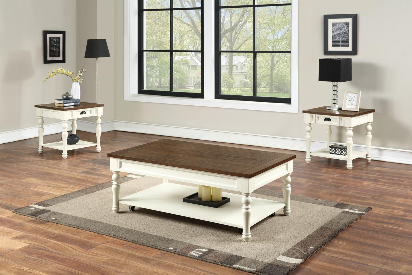Joanna - Table