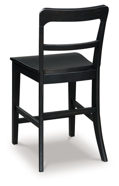 Greddinton - Counter Height Dining Table Set