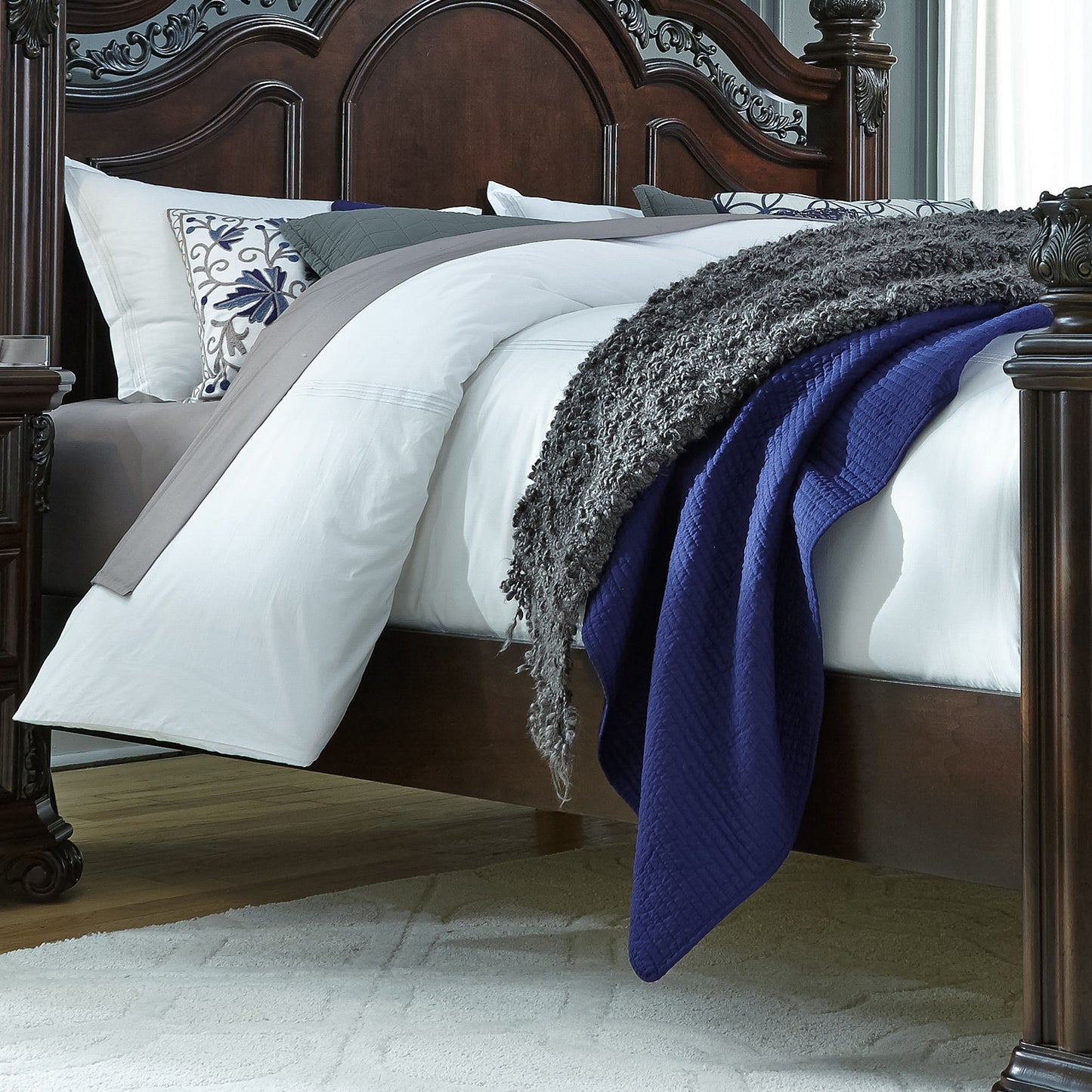 Messina Estates - King Poster Rails - Cognac