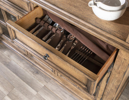 Vintage Market - Server - Barnwood Oak