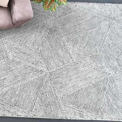 Paonia - Geometric Rug