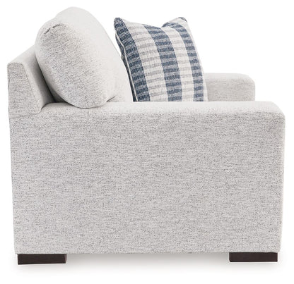 Belvoir - Chair And A Half