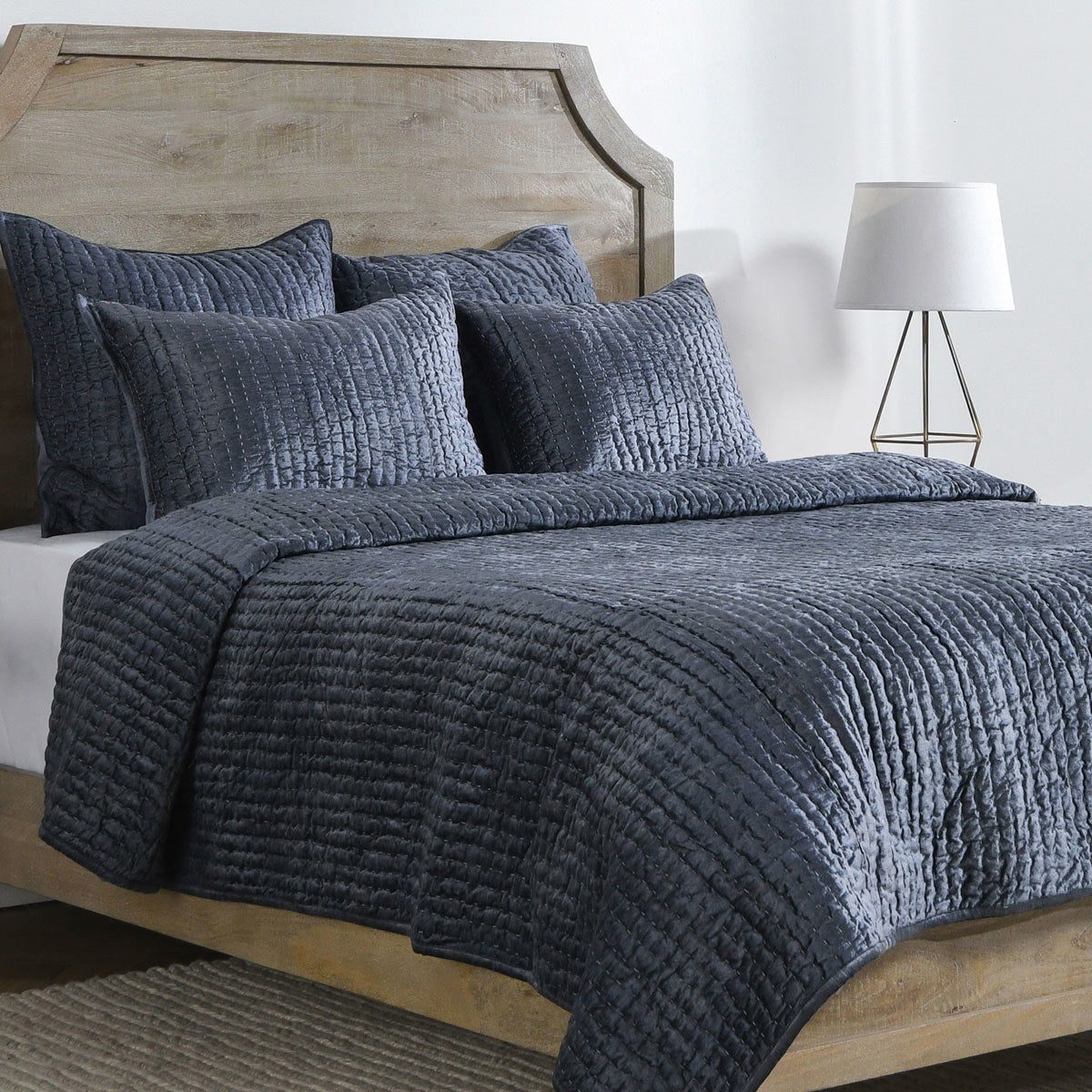 Bari - Velvet Quilt - Sea Fog