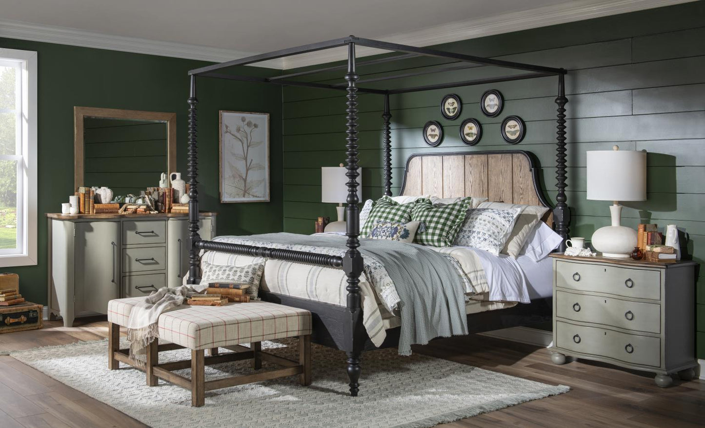 Vintage Market - Complete Bobbin Post Canopy Bed