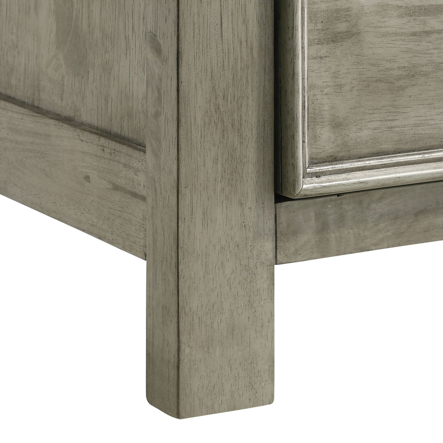 Sullivan - 9-Drawer Dresser
