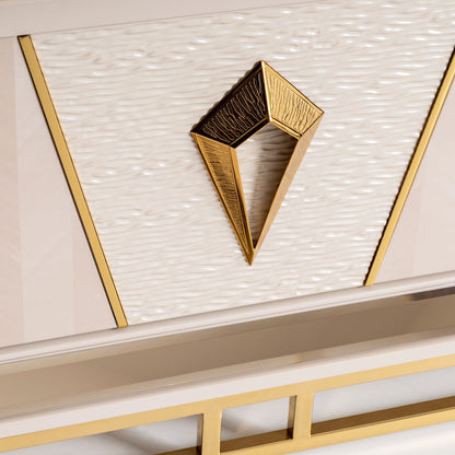 Carmela - Media Cabinet