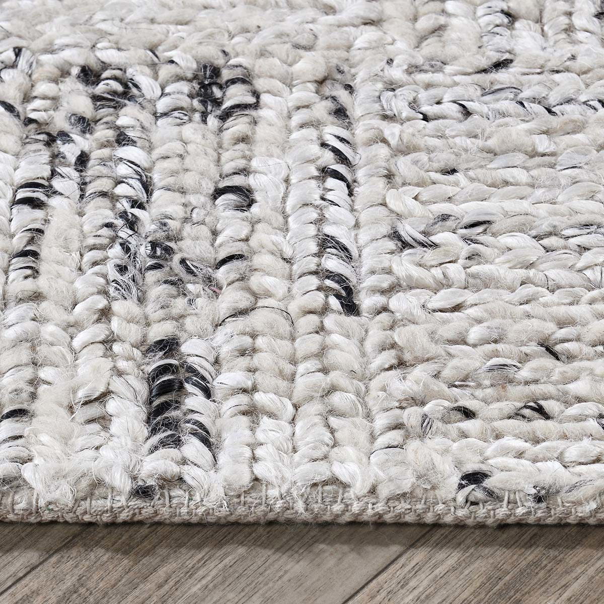 Sosa - Rug