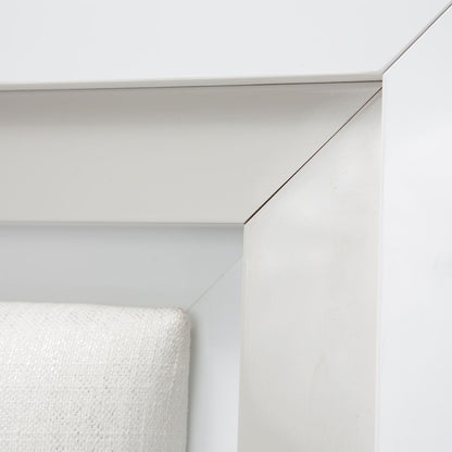 Sky Tower - Upholstered Bed