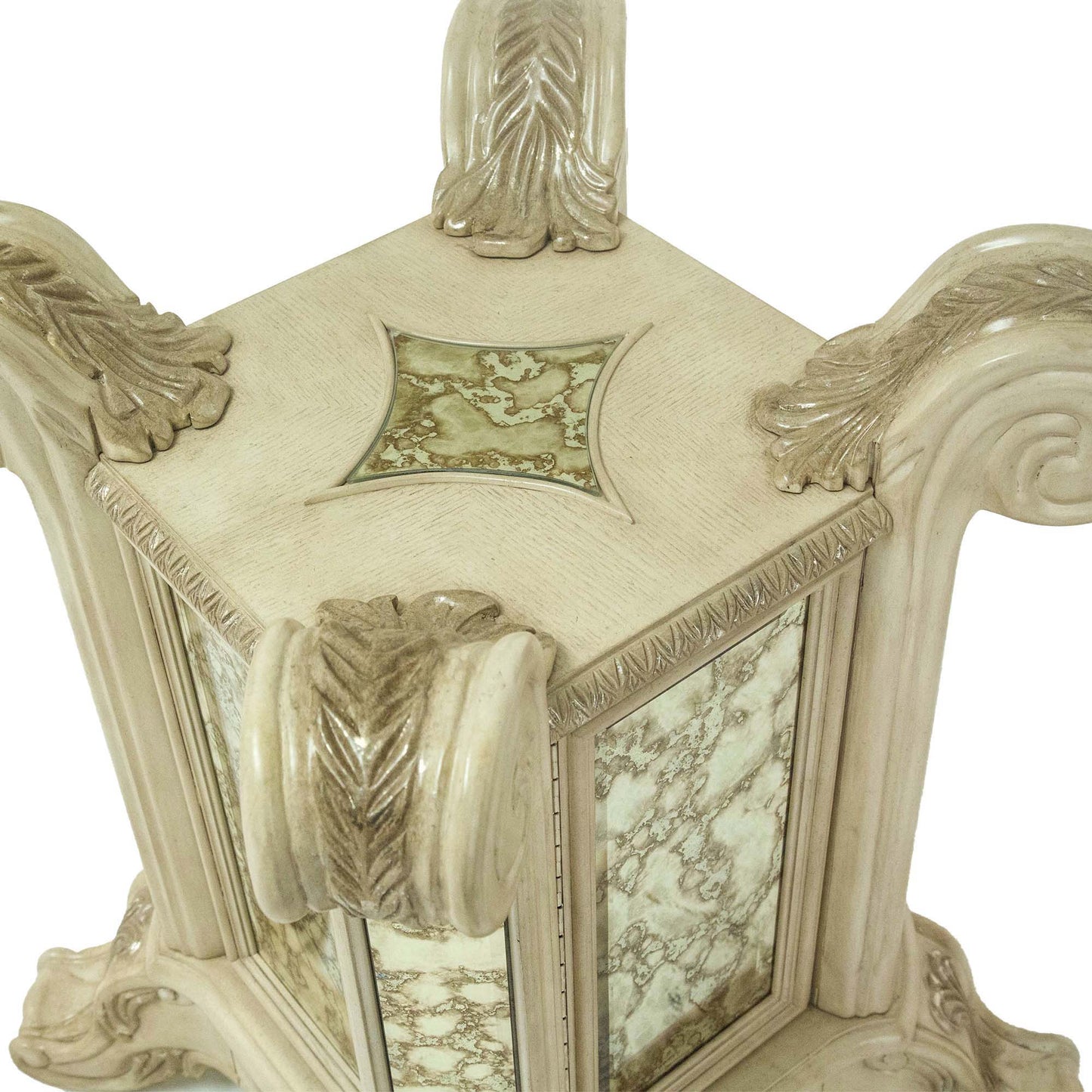 Platine de Royale - Round Dining Table - Champagne