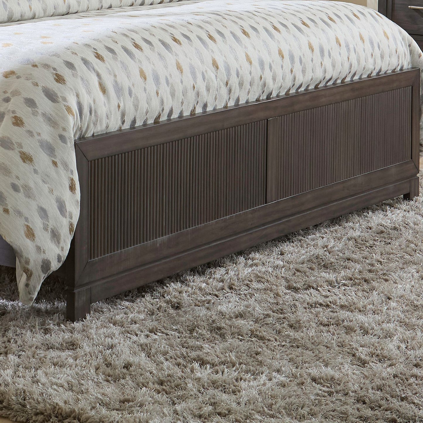 Modern Edge - Queen Panel Footboard - Caffe