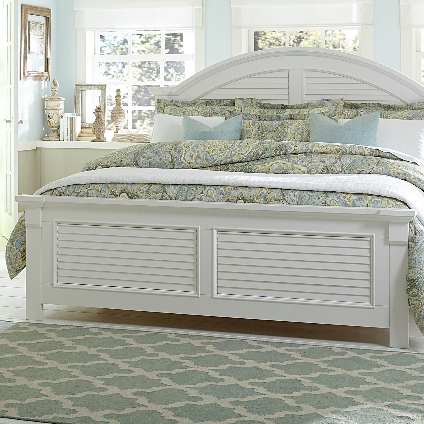 Summer House - Queen Panel Footboard - White