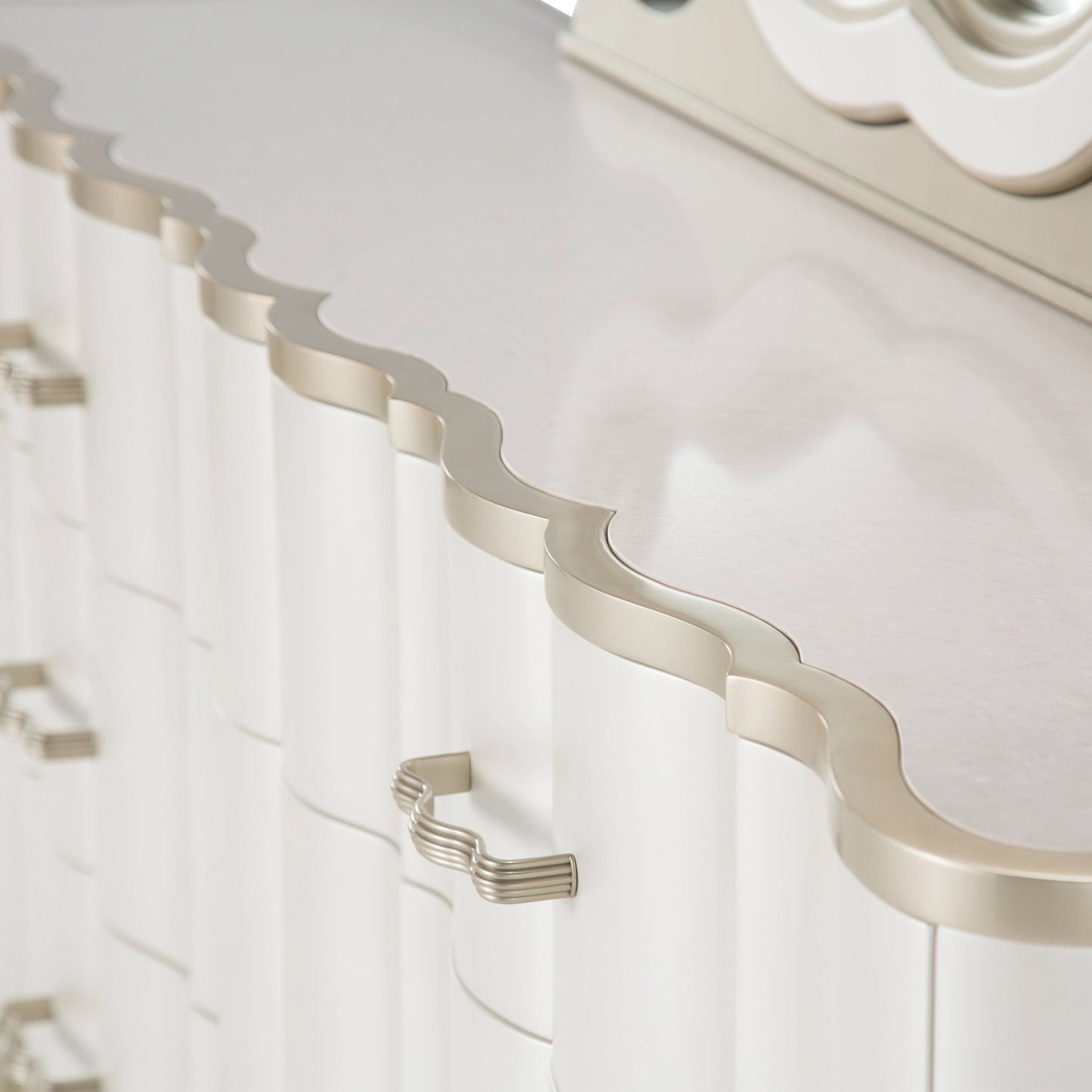 London Place - Dresser