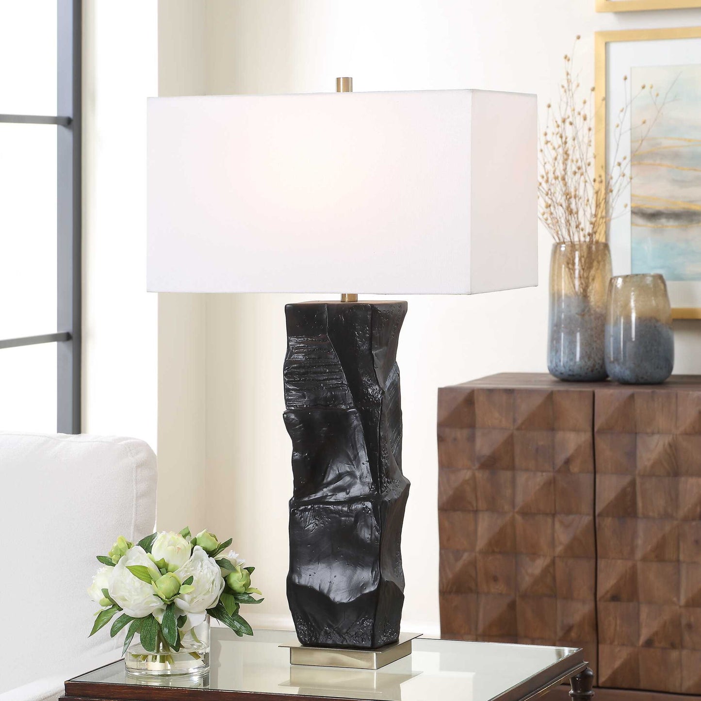 Altaria - Table Lamp - Black