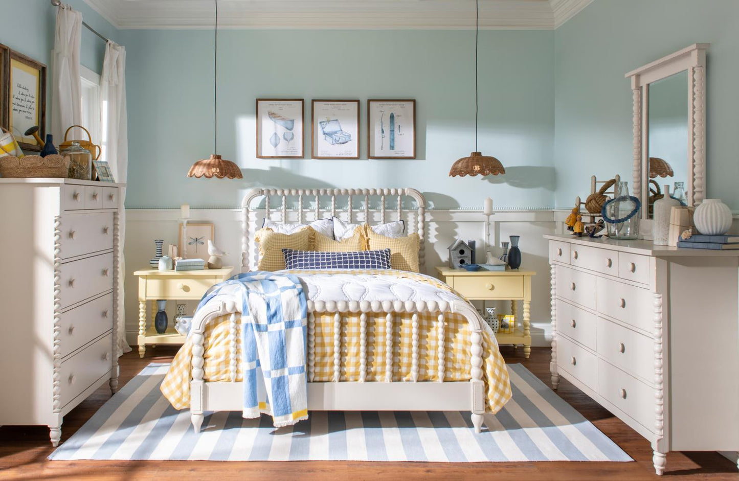 Lake House - Complete Jenny Lind Bed
