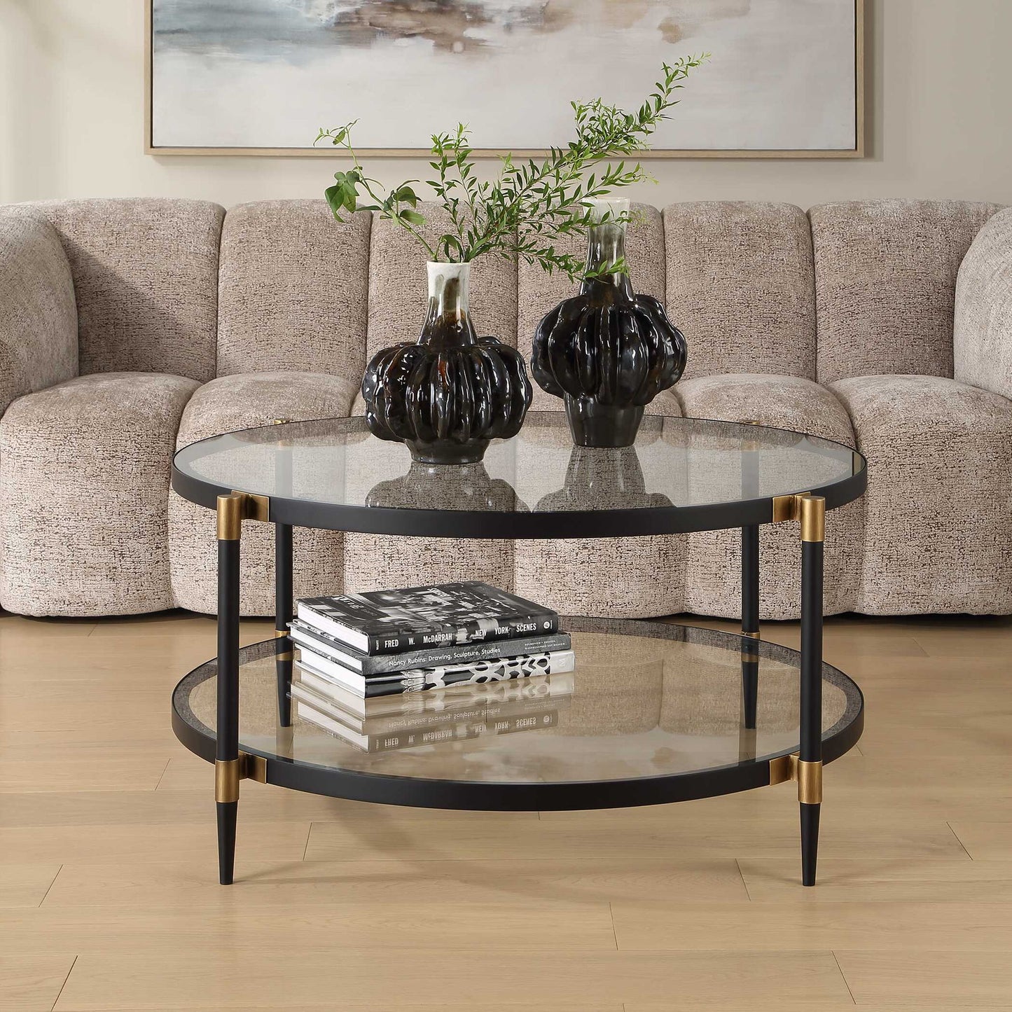 Chadid - Round Glass Table