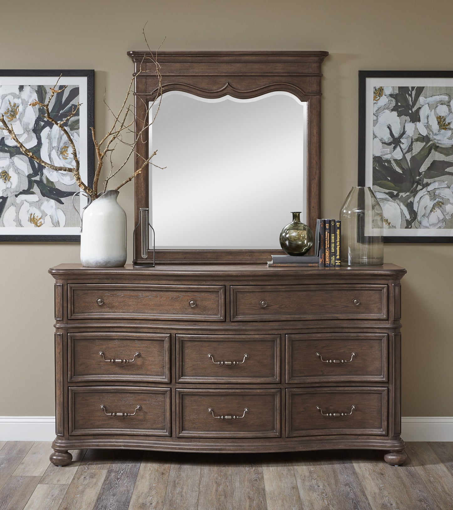 Saddle Creek - Dresser