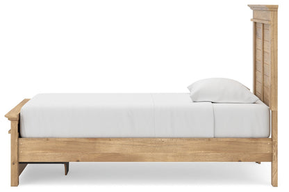 Makidern - Storage Bedroom Set