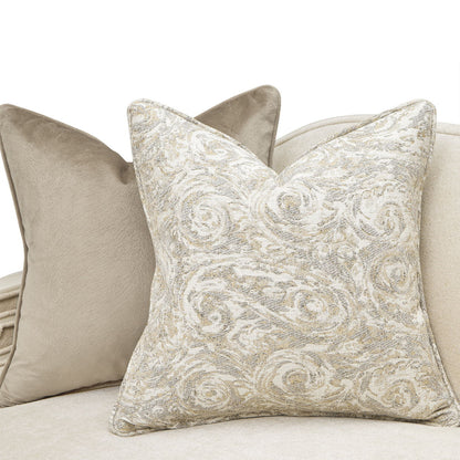 La Marisia - Chenille Loveseat - Tranquil / Creamy Pearl