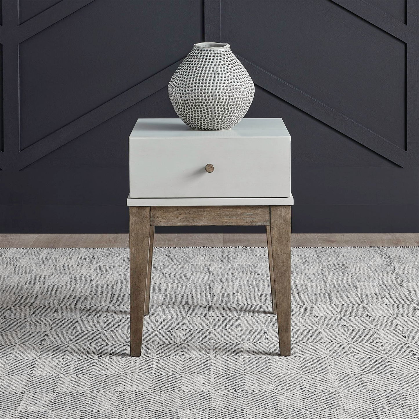 Berkley Square - Table