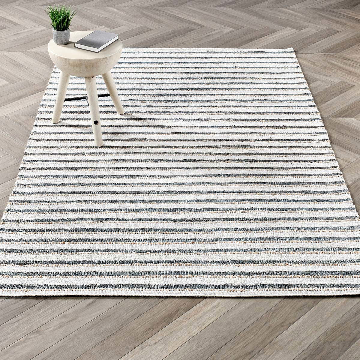 Del Mar - 2.6' x 8' Rug