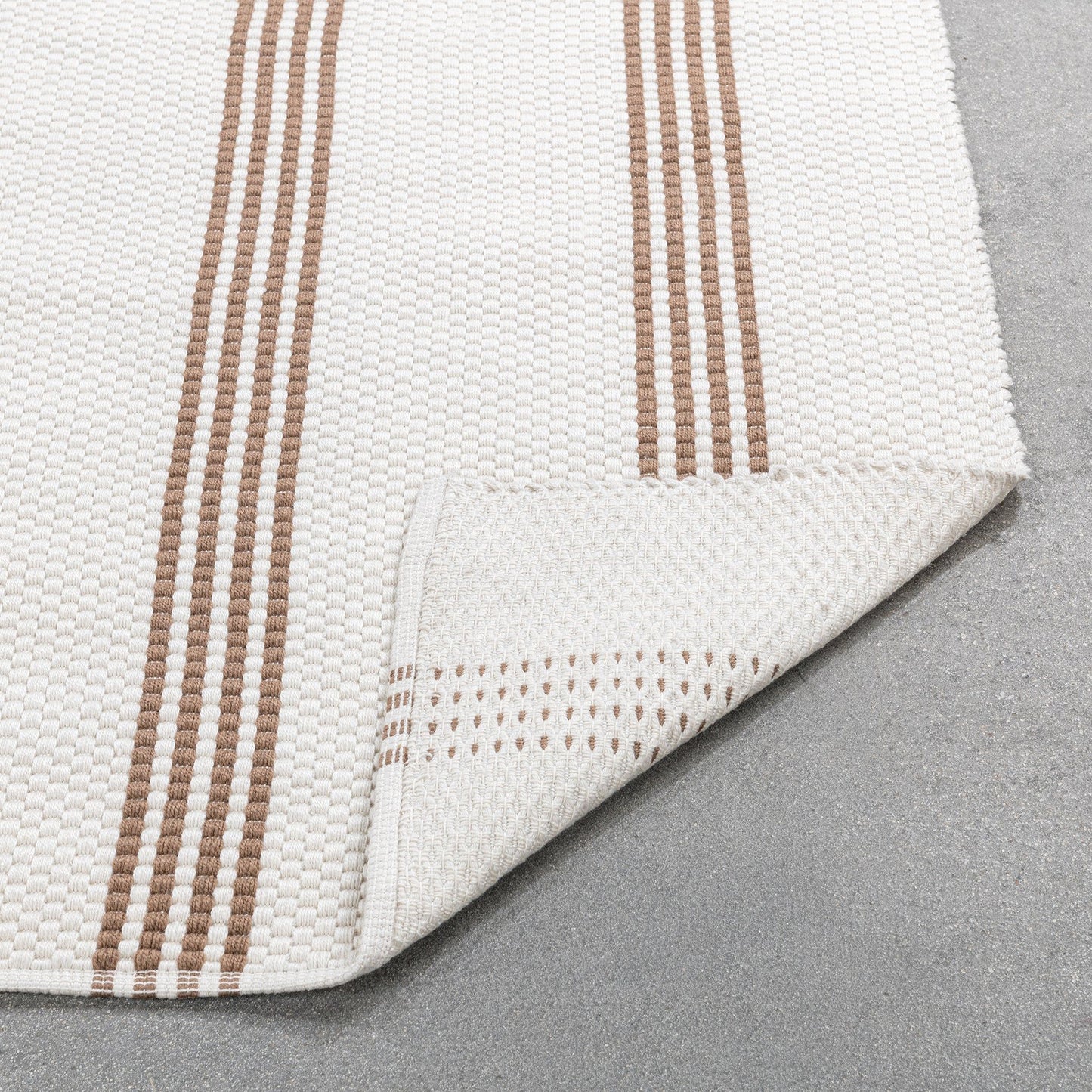 Performance Sorrento Stripe - Rug 2.6' x 8'