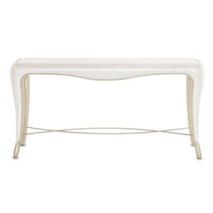 London Place - Table