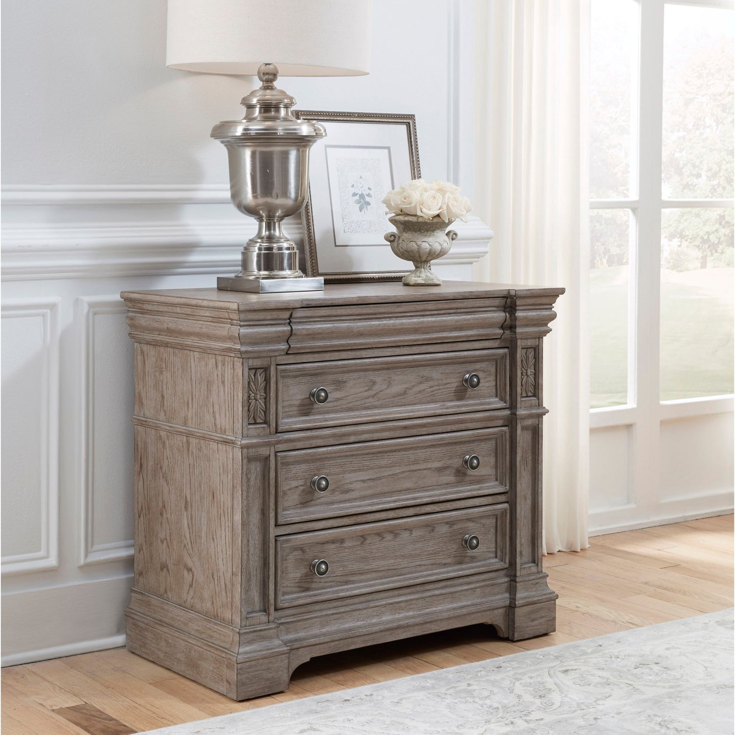Kingsbury - 4 Drawer Bachelor's Chest - French Gray