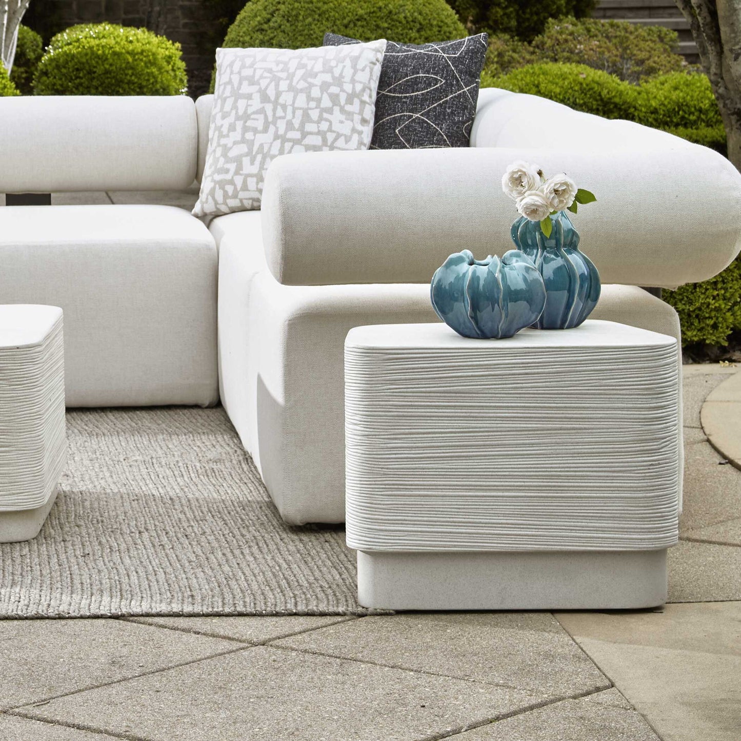 Saltwater - Concrete Table