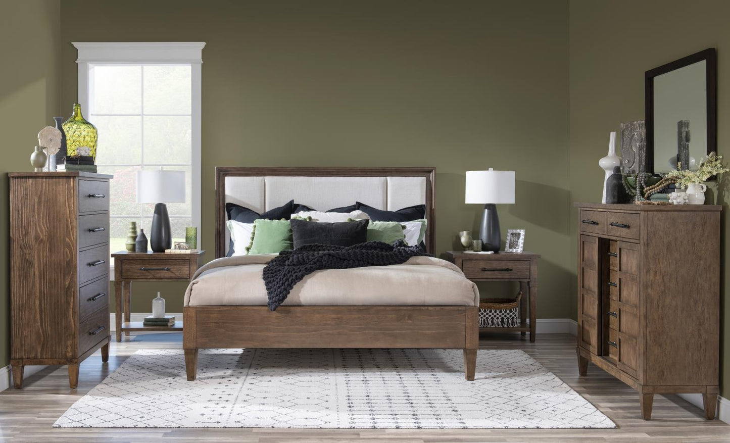 Artisan's Place - Eight Drawer Dresser - Vintage Pine Ironwood